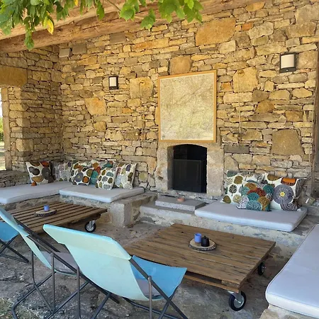 Domaine De Moulin-phare De Charme Au Coeur Du Lot
